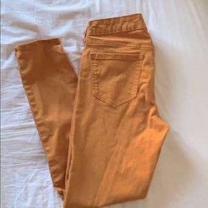 Old Navy Rockstar Super Skinny Jeans